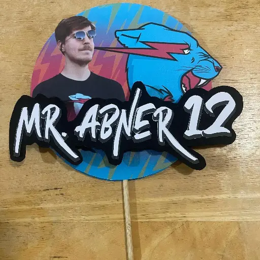 Cake topper